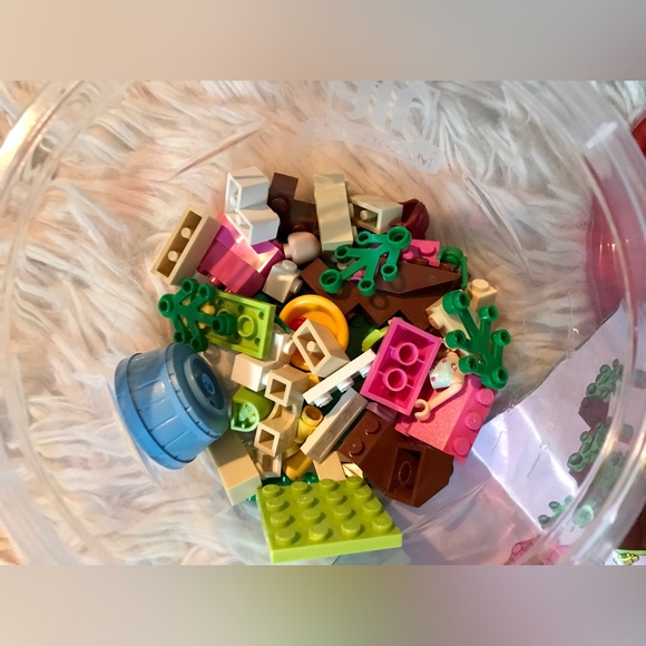 2/$10 No Dog LEGO Friends 3934 Mias Puppy House Building Block Set Minifigure - Picture 3 of 7